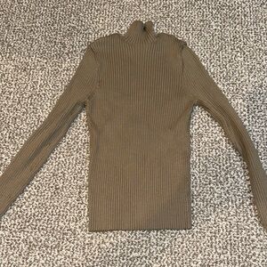 Zara Ribbed Woman’s Turtleneck Sweater